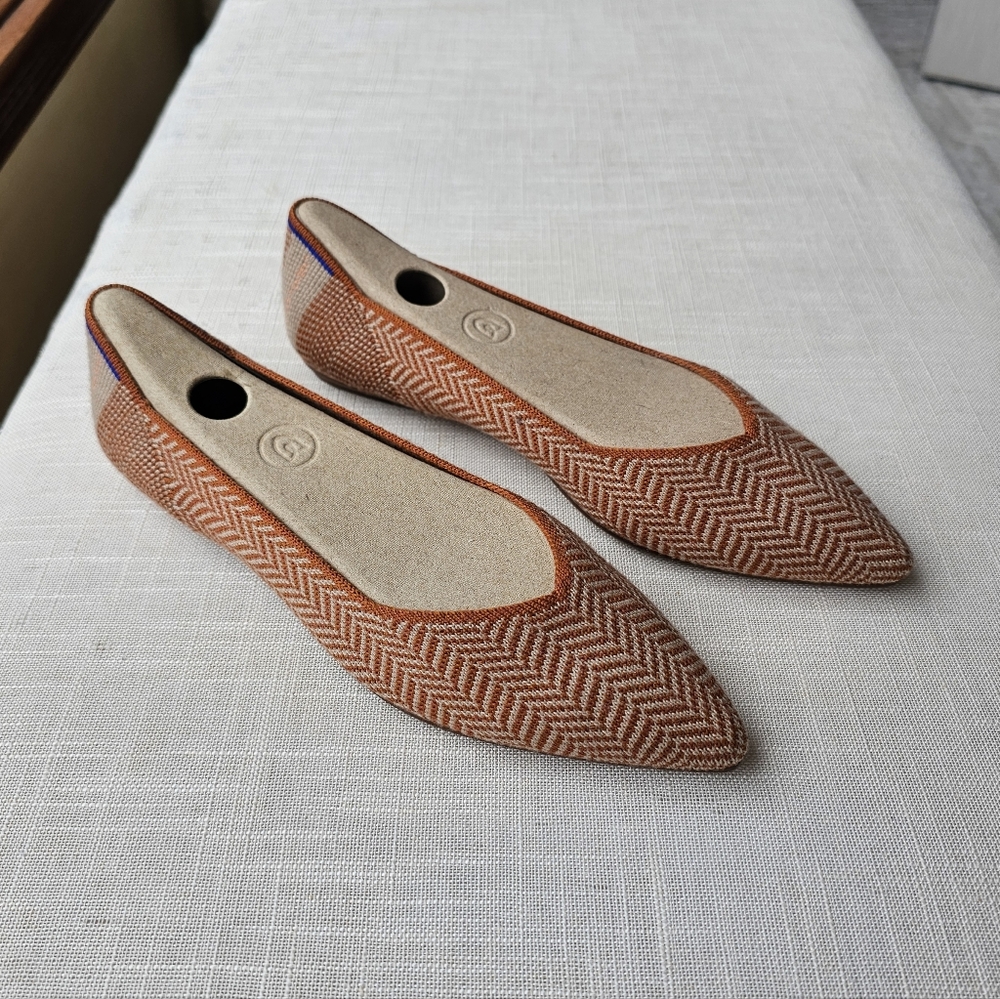 Rothy's Sz 6 Merino Wool Camel Herringbone Points Flats Rothys - Picture 1 of 12